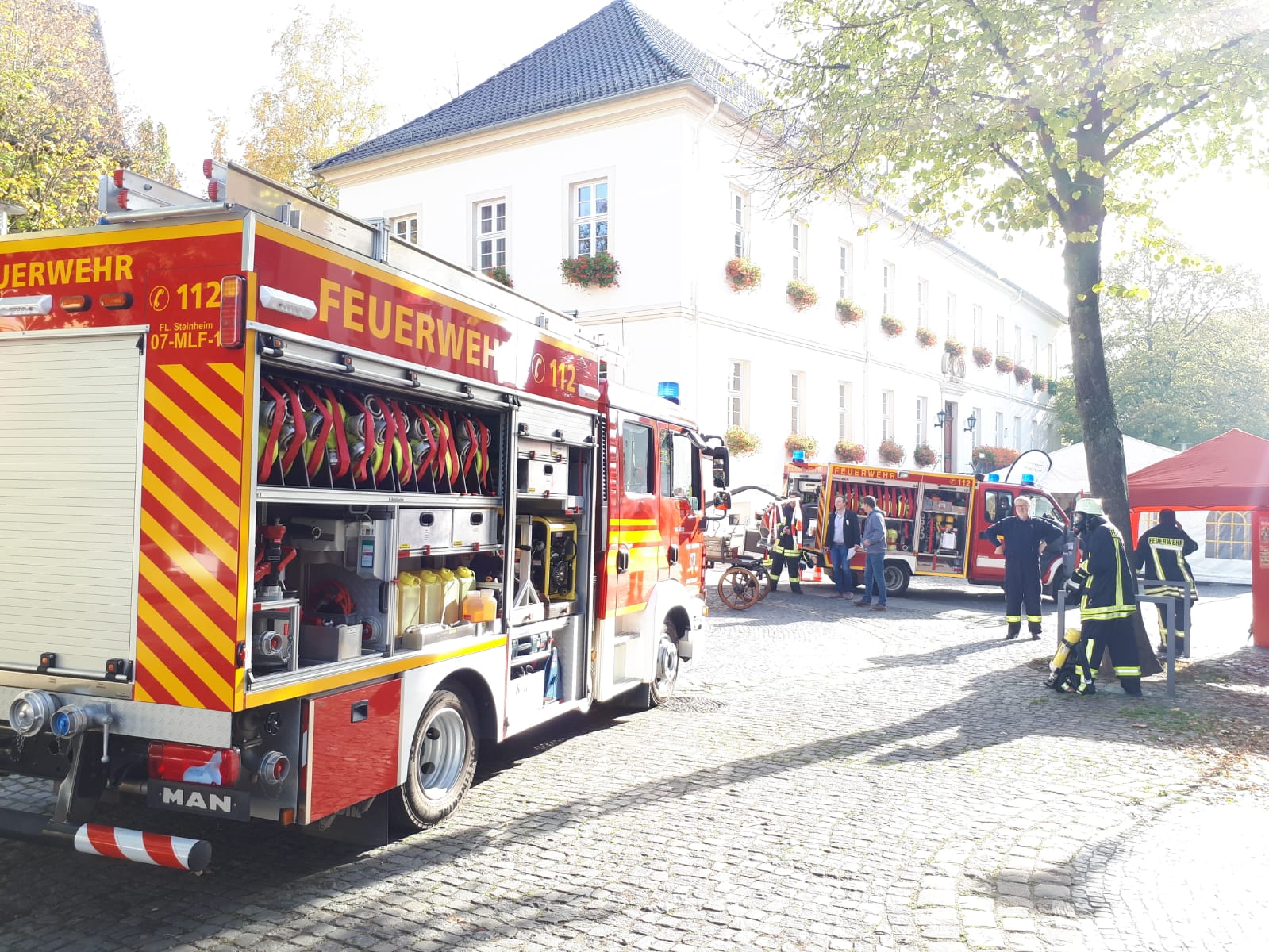 Feuerwehr präsentiert sich bei Steinheimer Messe